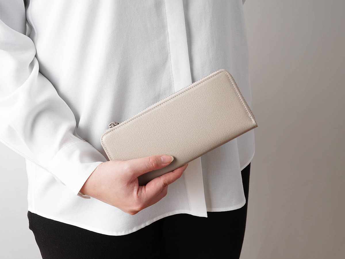 エンボス　L字ファスナー長財布_03