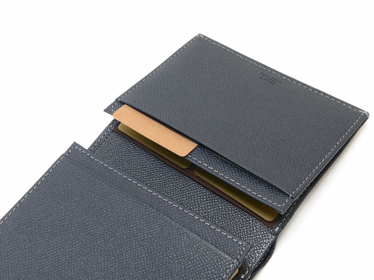 エンボス　カード収納札入れ