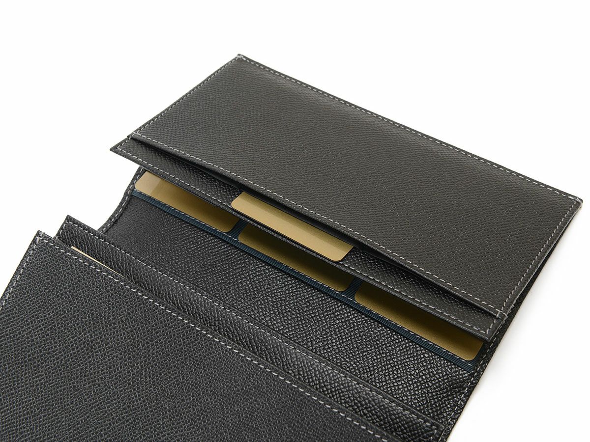 エンボス　カード収納長財布