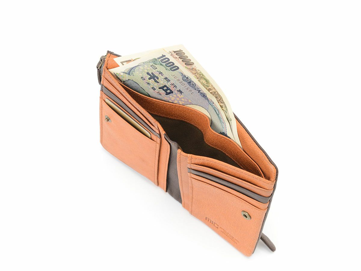 マイルドキップ　外Ｌ型ファスナー二つ折り革財布