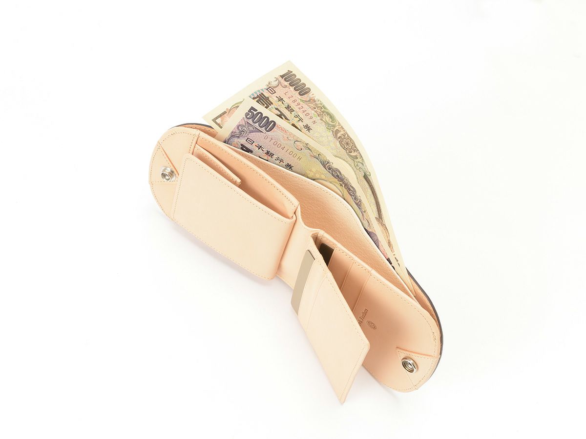 黒桟　漆　ヒップポケット革財布(小銭入れ付き) 