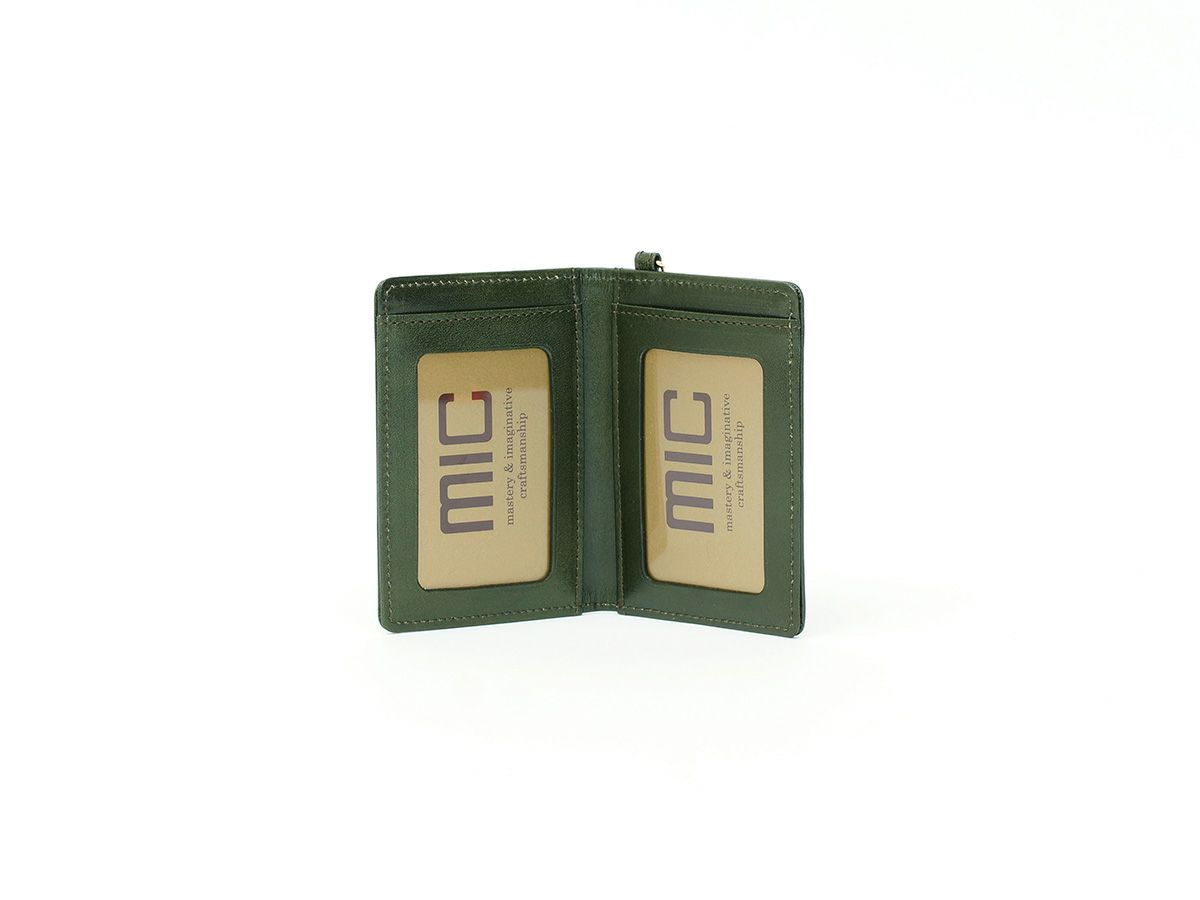 アリアナ 二つ折りパスケース 