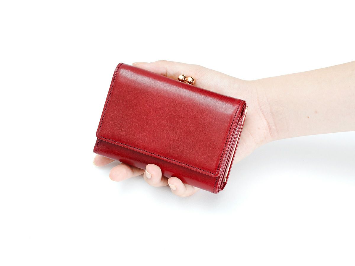 アリアナ 口金付き三つ折り財布