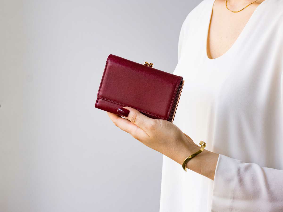 アリアナ 口金付き三つ折り財布