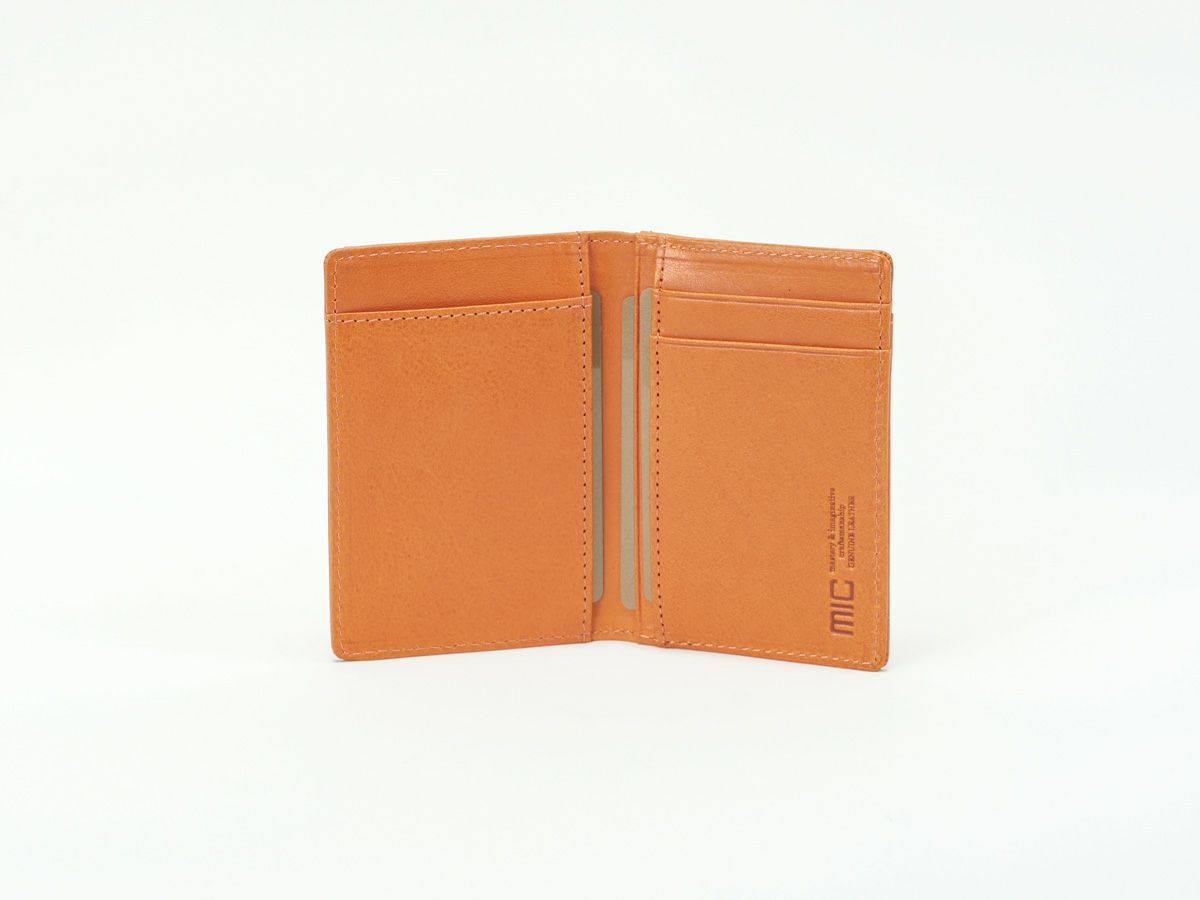 ヴァケッタルクス　二つ折りパスケース