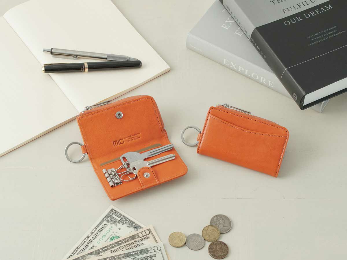 ヴァケッタルクス　L字ファスナー小銭入れ付きキーケース　オレンジ