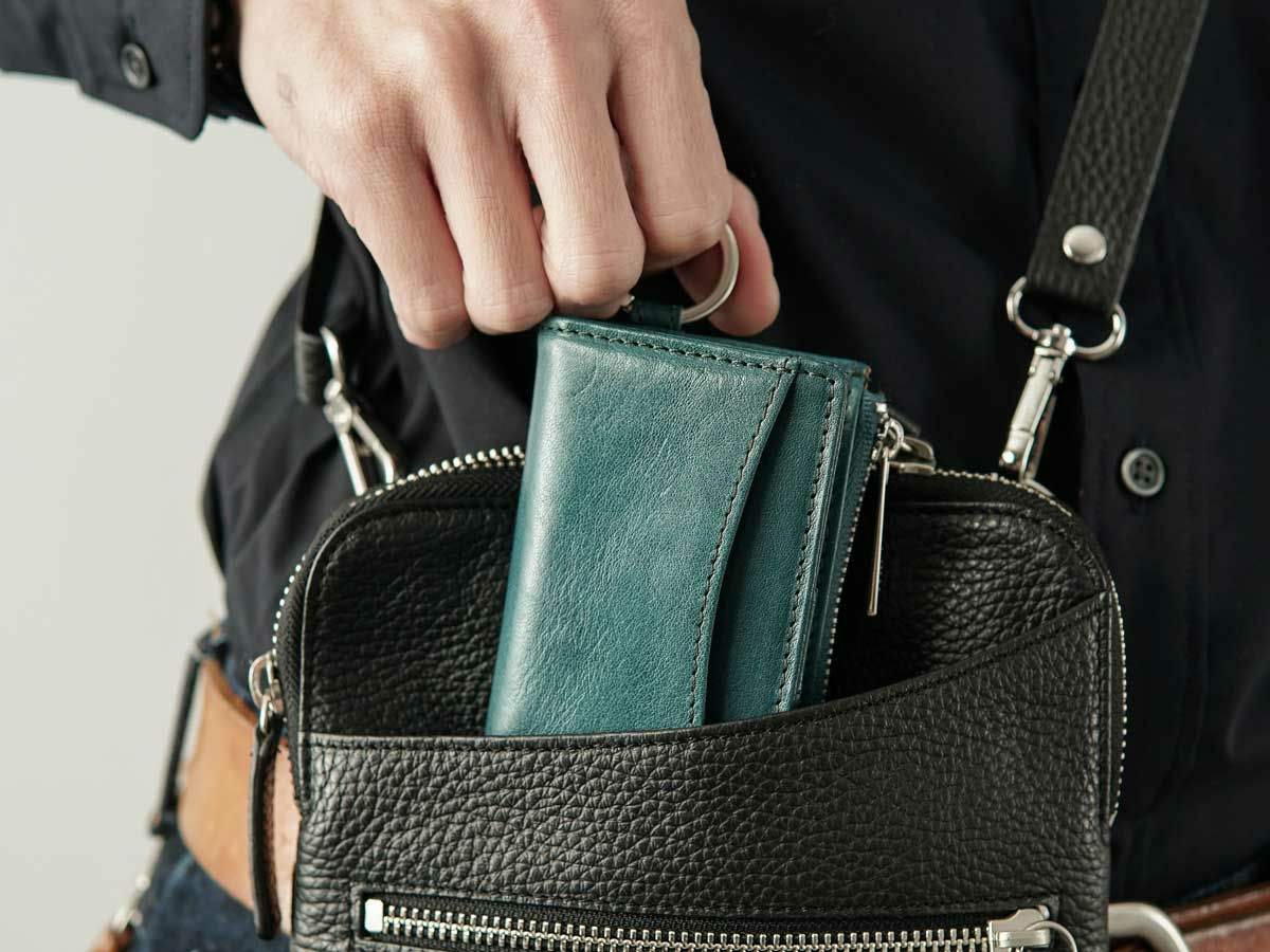 ヴァケッタルクス　L字ファスナー小銭入れ付きキーケース