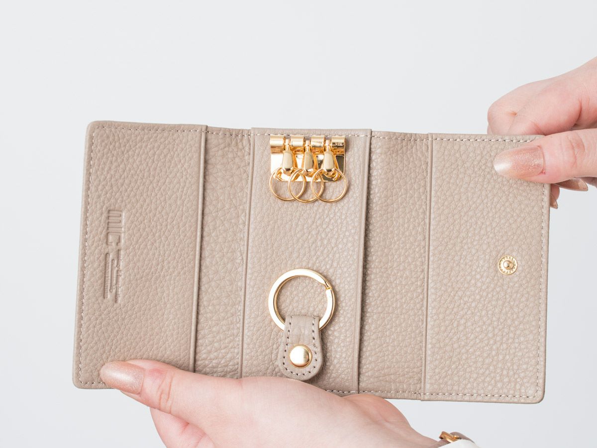 ラフィネ　キーケース