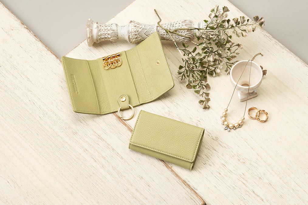 ラフィネ　キーケース