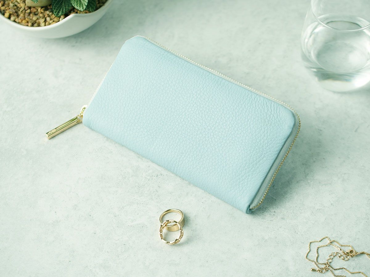 ラフィネ　コンパクトラウンドファスナー長財布｜