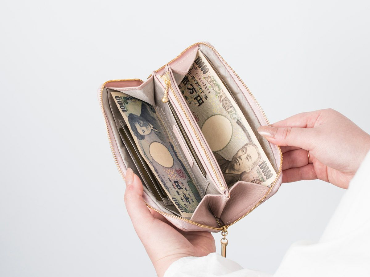 ラフィネ　コンパクトラウンドファスナー長財布｜