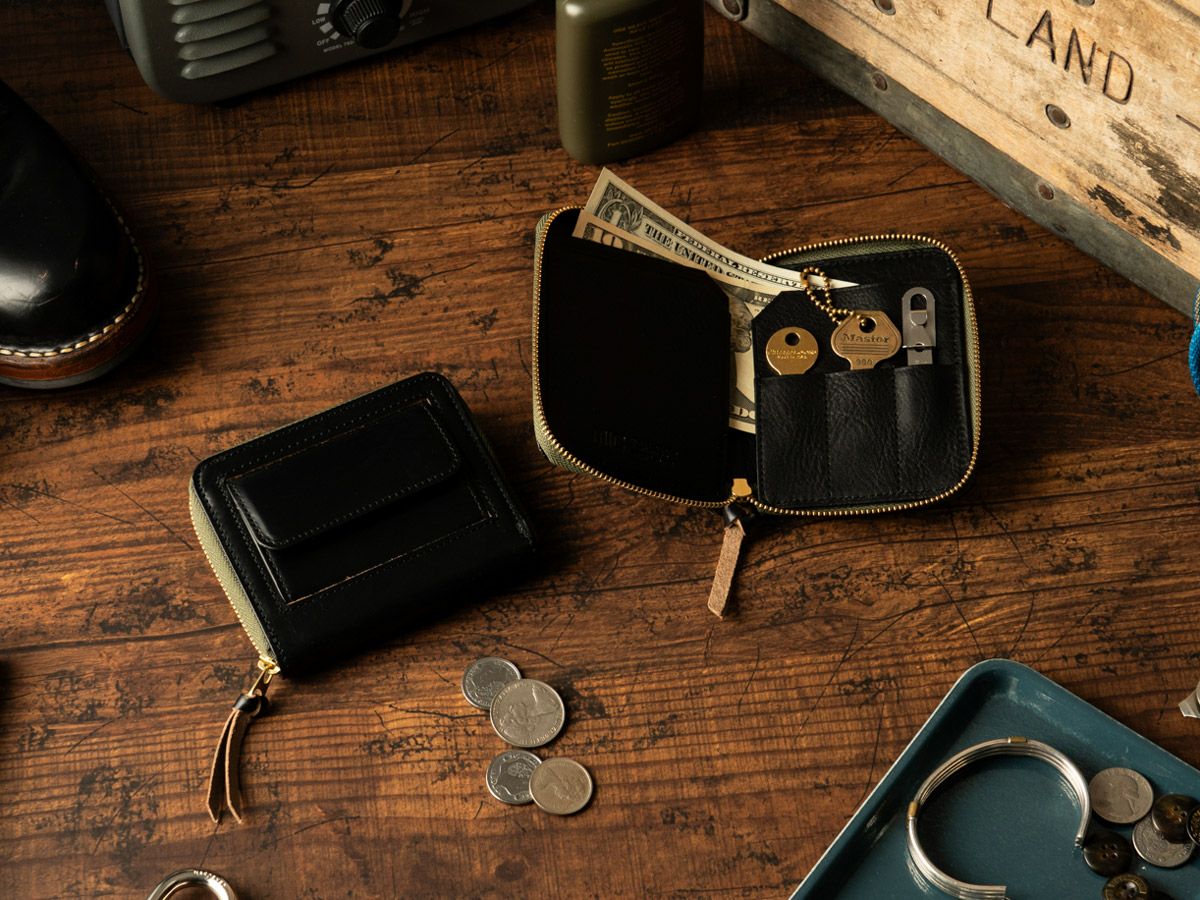 クロムエクセル　ラウンドファスナーキーウォレット｜茶芯ブラック