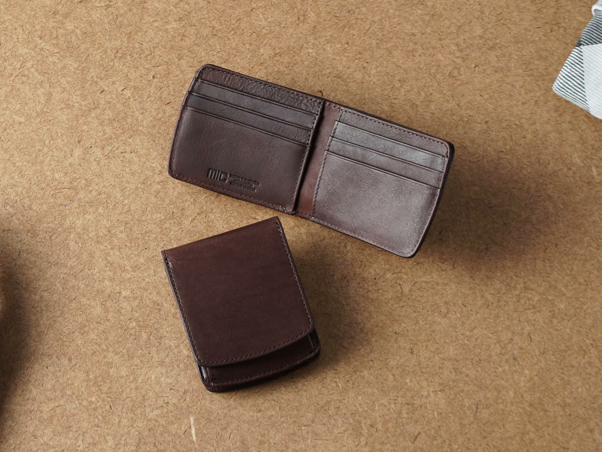 ペコスロウ ヒップポケット外ボックス小銭二つ折り財布｜カフェブラウン