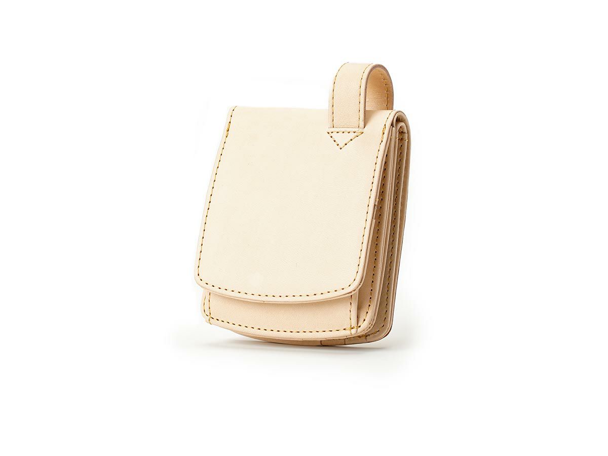 ナチュラルヌメ　外ボックス小銭入れヒップポケット革財布