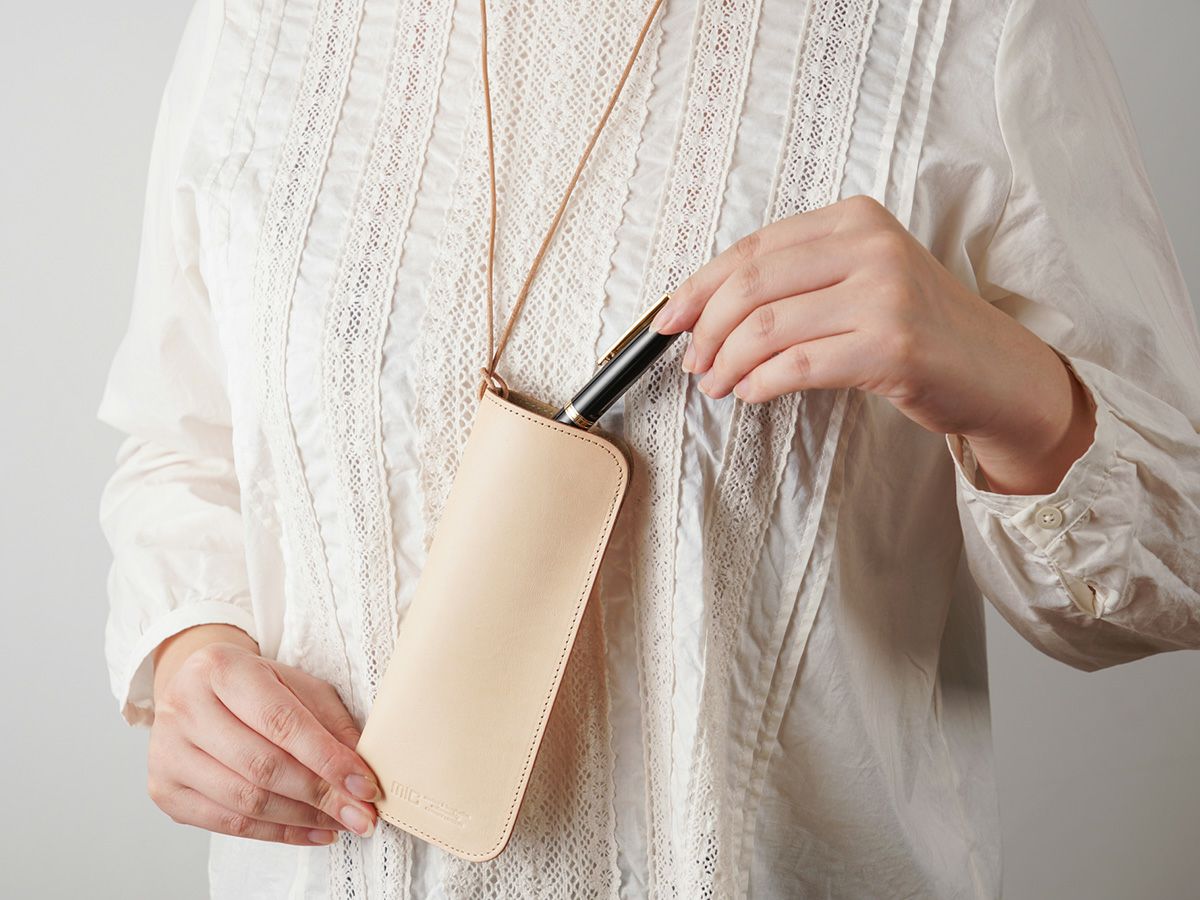 ナチュラルヌメ　メガネケース