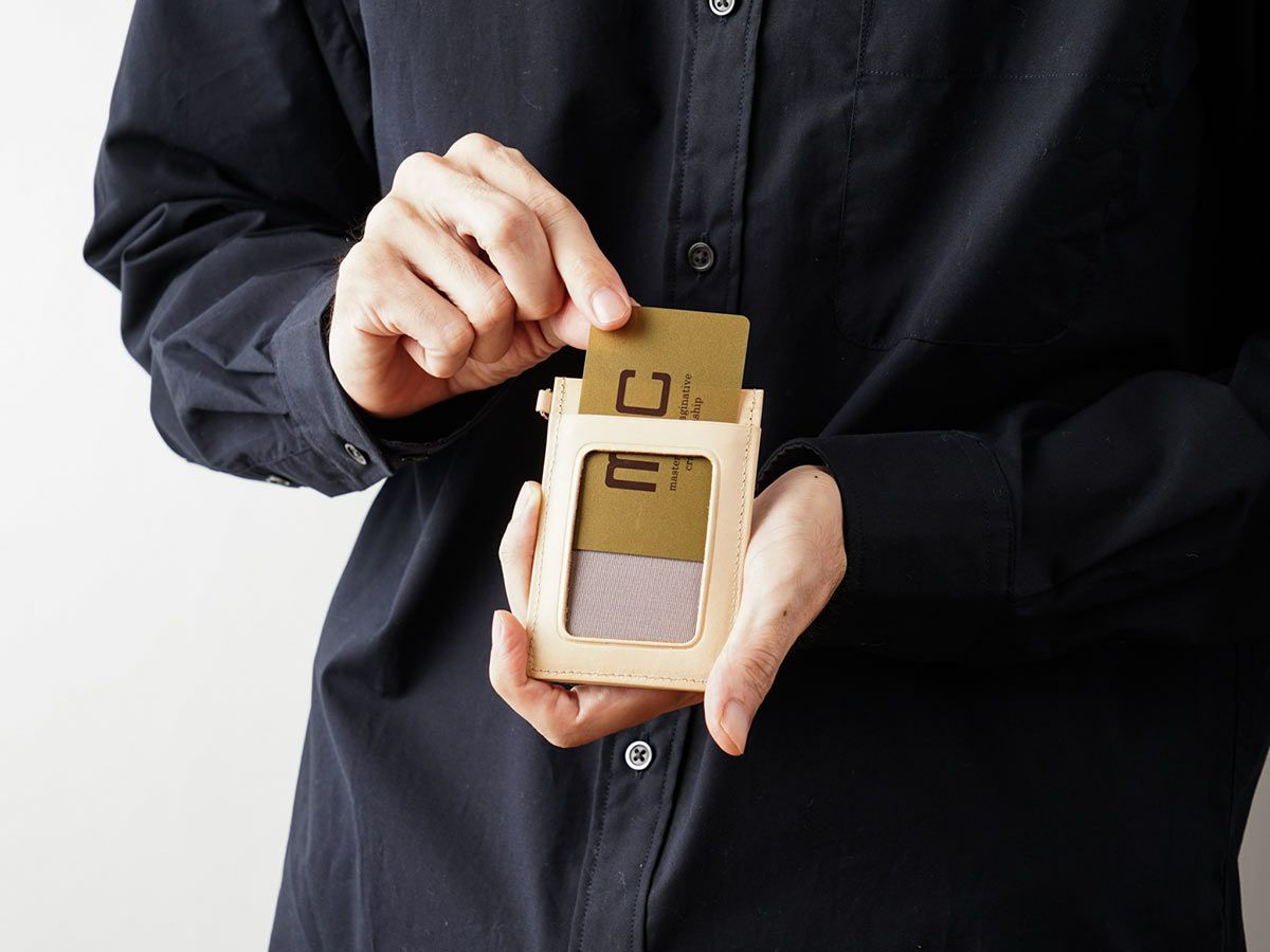 ナチュラルヌメ　パスケース