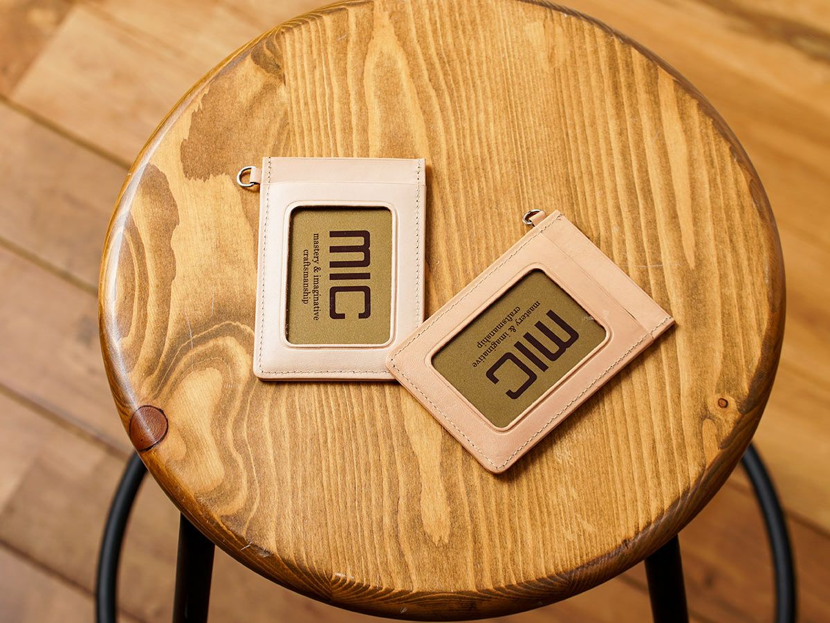 ナチュラルヌメ　パスケース